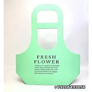 Подарочный пакет-сумка «Fresh Flowers» размером 17х7,5х32,5 см в сиреневой или розовой гамме — это матовая флористическая упаковка для букетов и подарков.ХарактеристикиРазмер: 17 × 7,5 × 32,5 см (высо